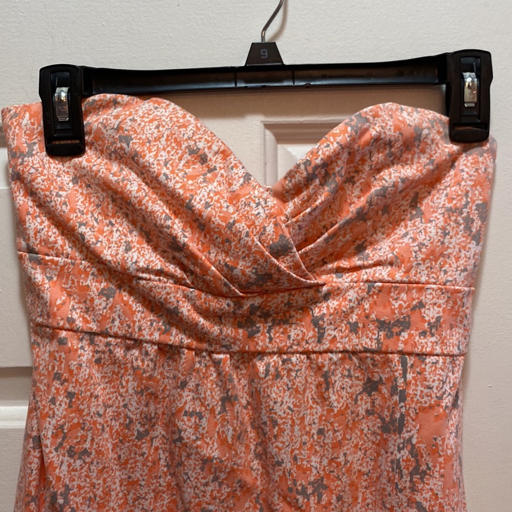 Dress - Picture 2 of 4